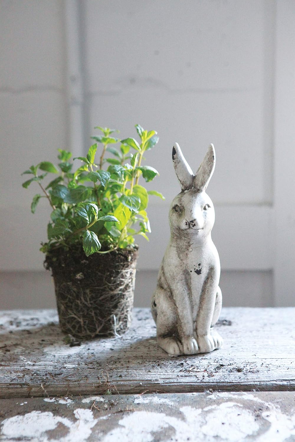 Ceramic Rabbit Distressed Cream Colour