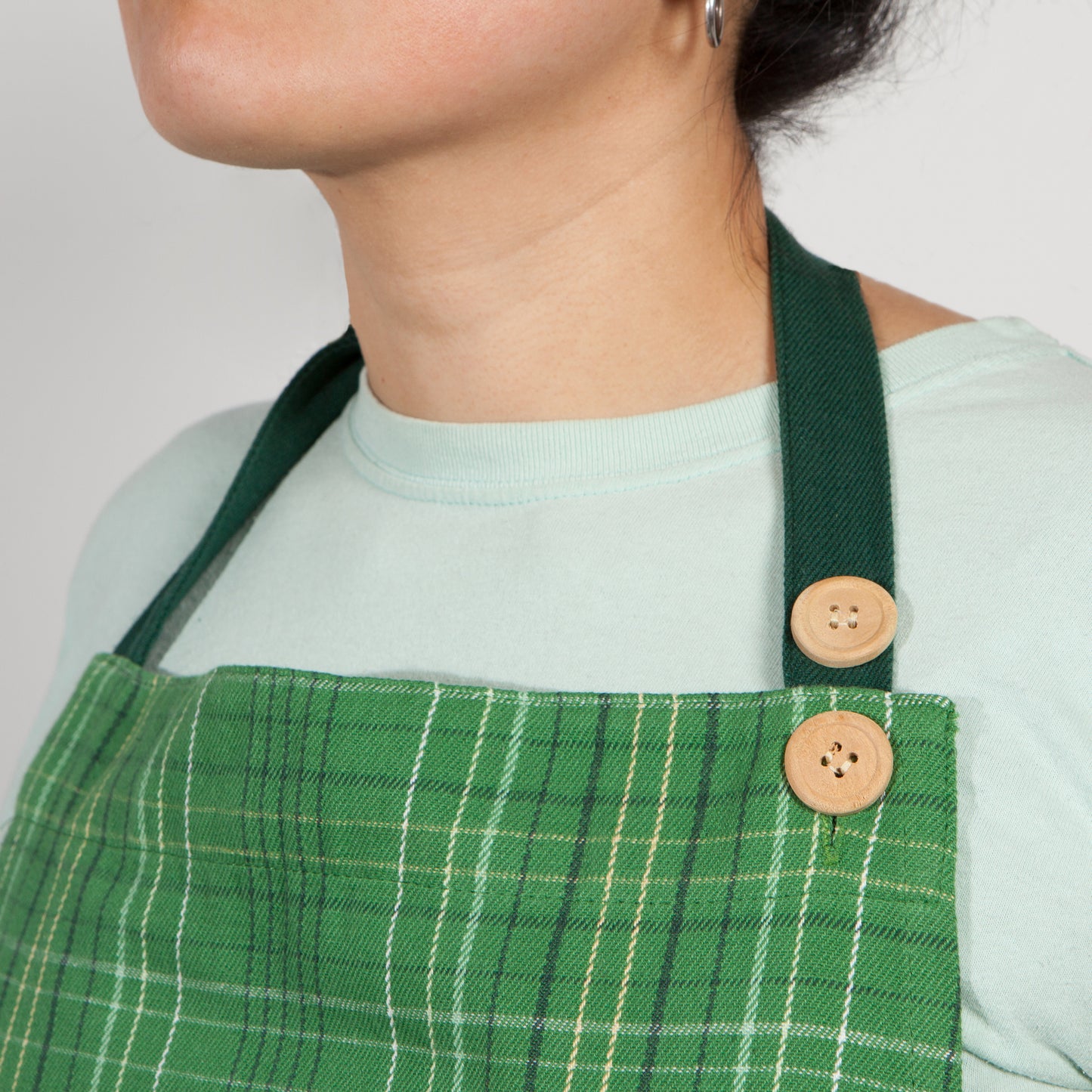 Apron Spruce Woods Plaid