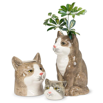 Sitting Tabby Cat Vase