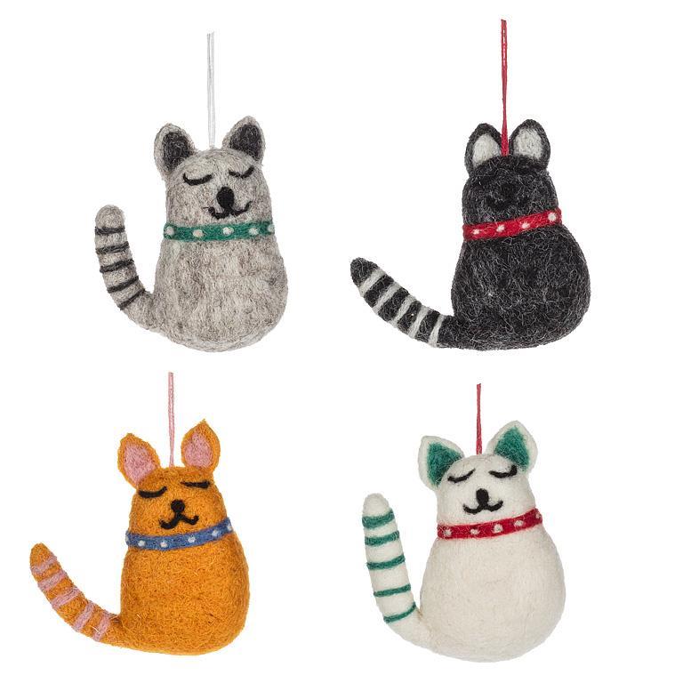 F101 - Smiling Cat Ornament