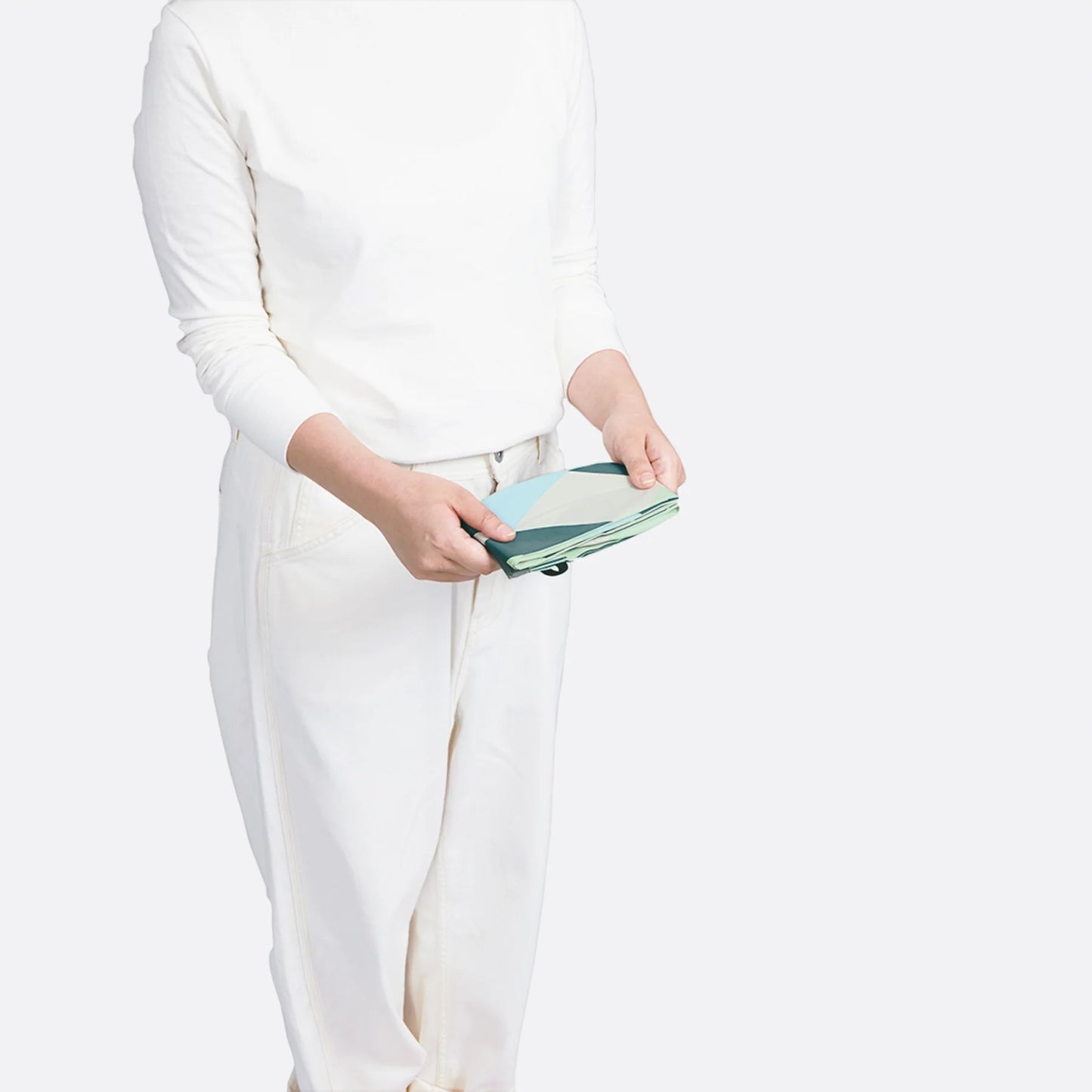 Shupatto Compact Bag Drop Medium Sea Grass